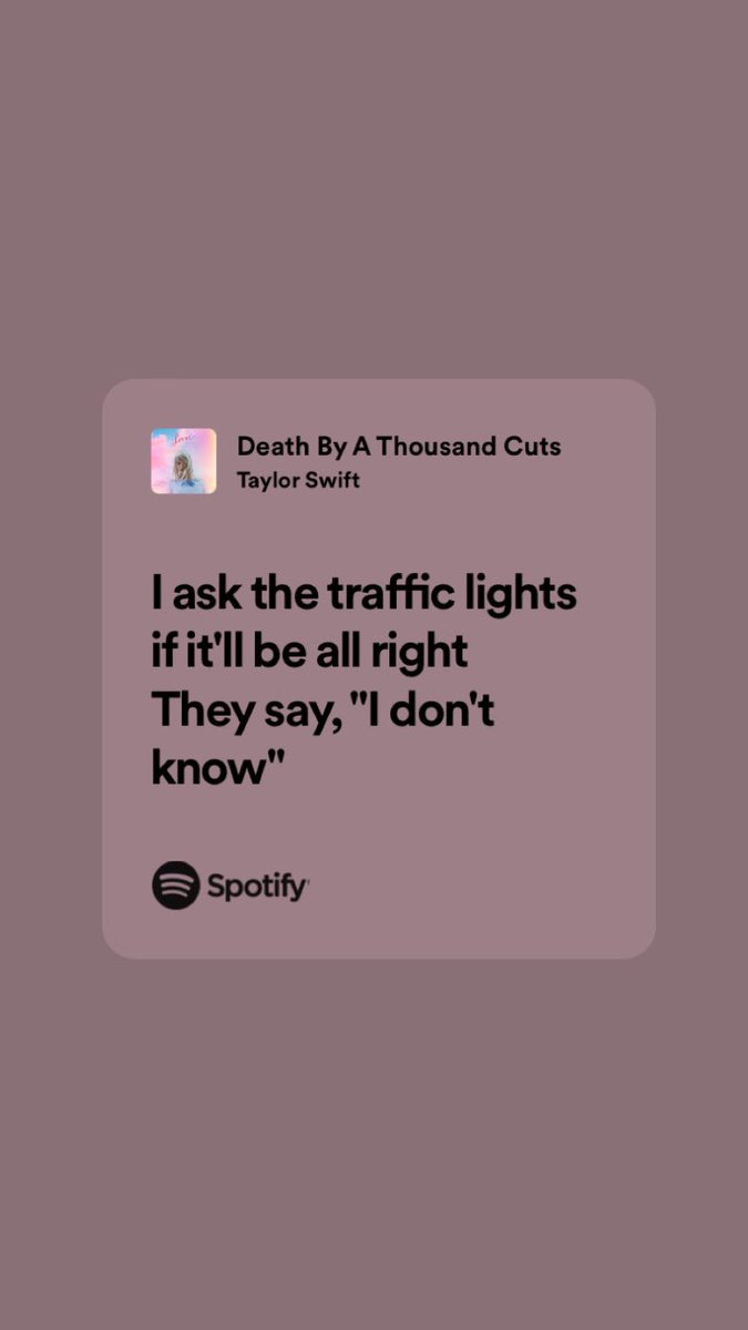 _s58s5's tweet photo. Girll😂😂😂😂traffic lights can’t talk😂😂😂they’re just lights😂😂😂delusional😂😂 https://t.co/qDtjjMMwEj