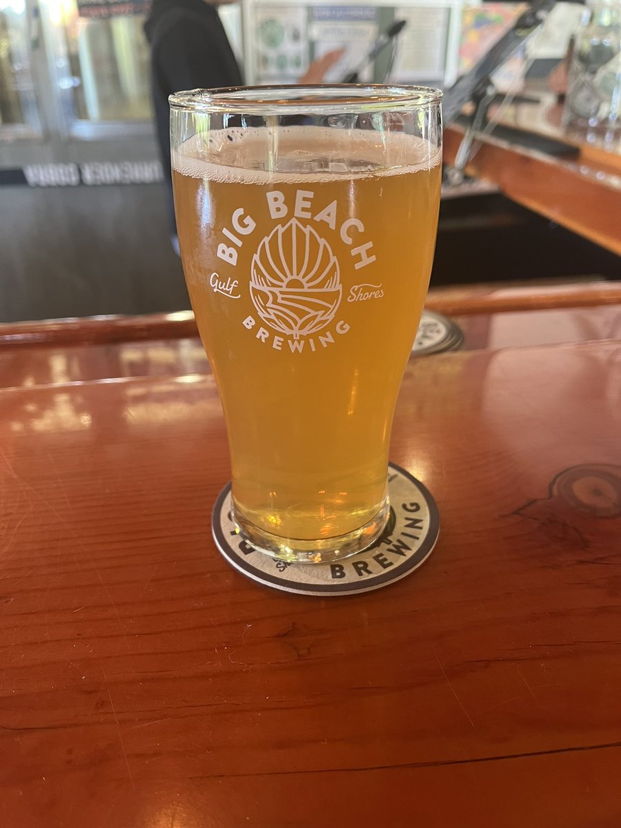 Sunday Funday @bigbeachbrewing #HazyIPA #CitrusWheat #GulfShoresAL