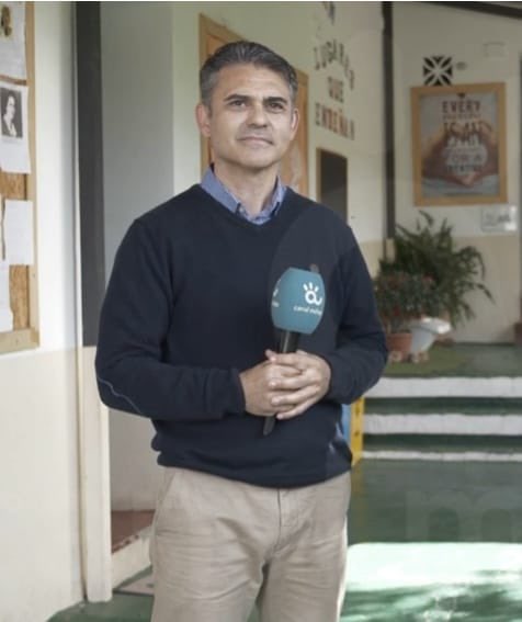 El programa De Calle en Calle de Canal Málaga conoce el barrio de los Pintados y nuestra escuela de Los Gámez. A partir del minuto 22'50 podéis ver la entrevista a nuestro director Ángel Antonio Fuentes.

canalmalaga.es/de-calle-en-ca…