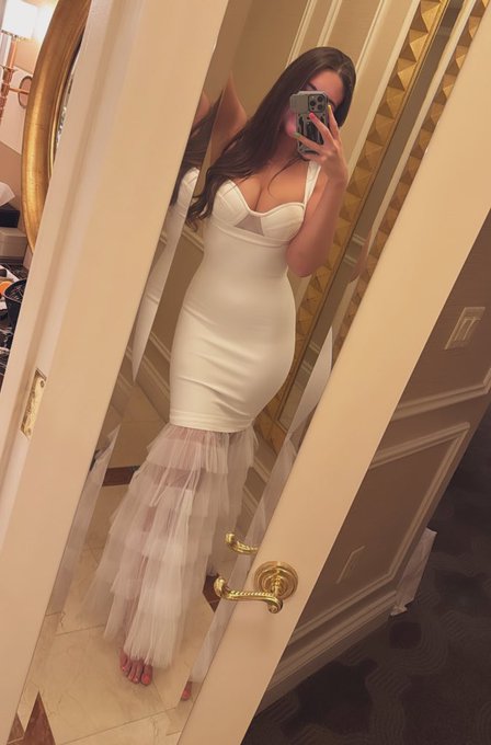 I guess not everything that happens in Vegas, stays in Vegas 😏 https://t.co/DA8y6Kyxvs