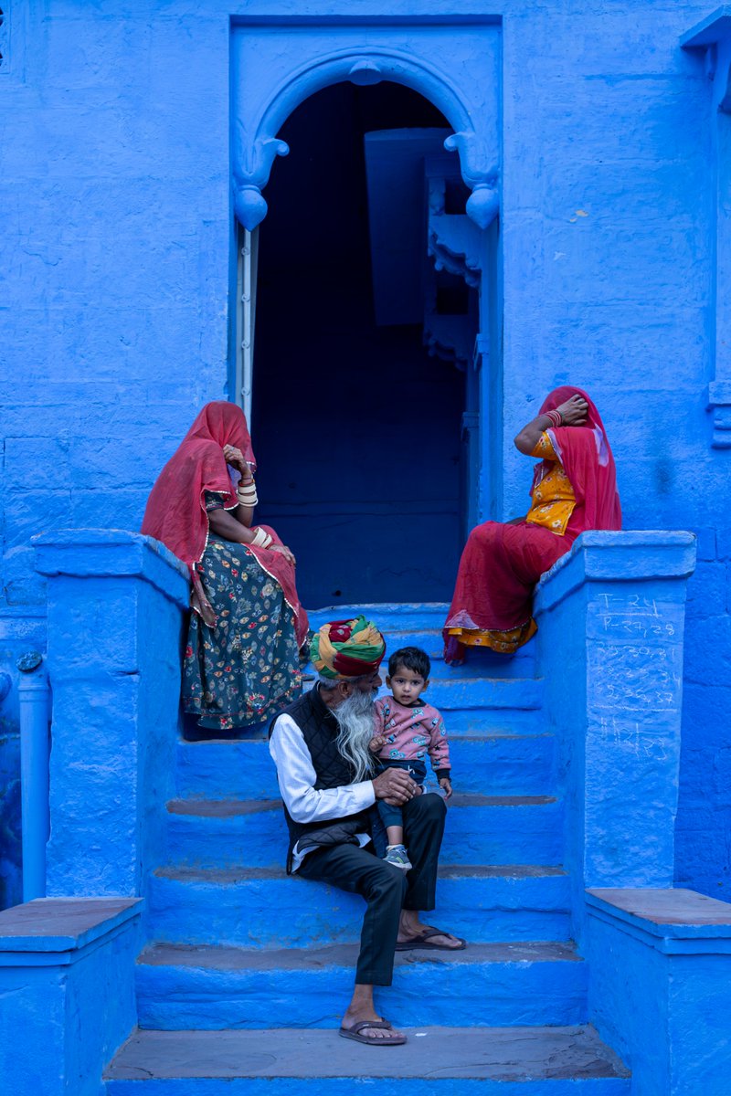 The vibrant colors of Rajasthan perfectly captured by #NikonCreator Shubham Keshari. Img 1: Nikon Z 7II, NIKKOR Z 70-200mm f/2.8 VR S Img 2&3: Nikon Z f, NIKKOR Z 28-75mm f/2.8 For information on products, offers and more, visit nikon.co.in #Nikon #NikonIndia