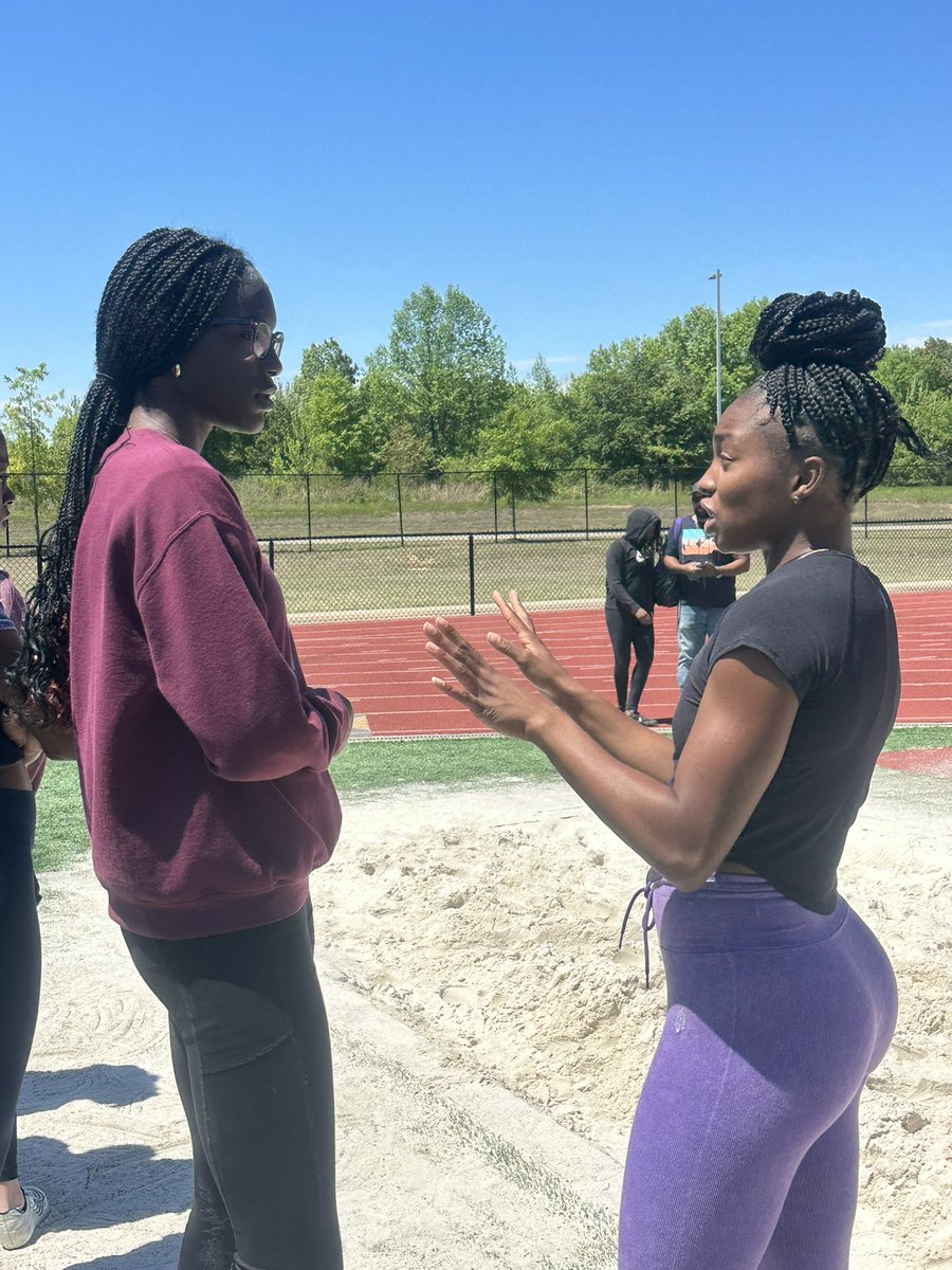 CHS Track and Field tweet media