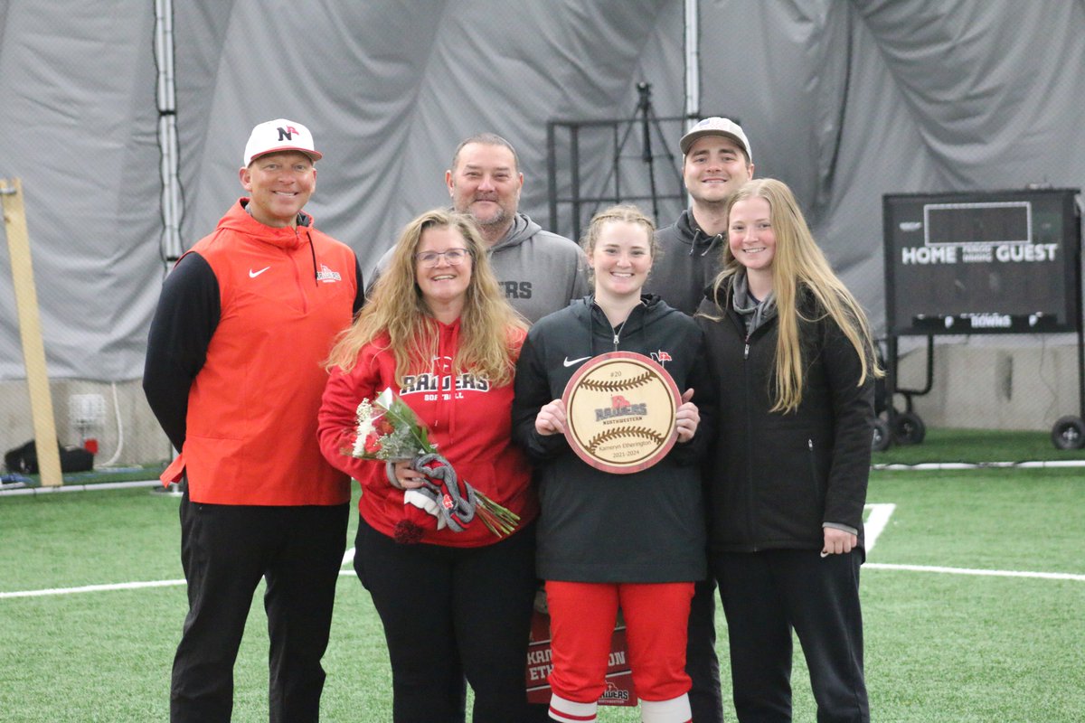 (2/2) 🥎 Highlights (cont.)
➔ #2 in career pitching wins
➔ #5 in career RBIs
➔ #4 in career HRs
➔ 2023 GPAC Regular Season Champions
➔ 2023 NAIA Regional
➔ Part of 80 top-10 program records