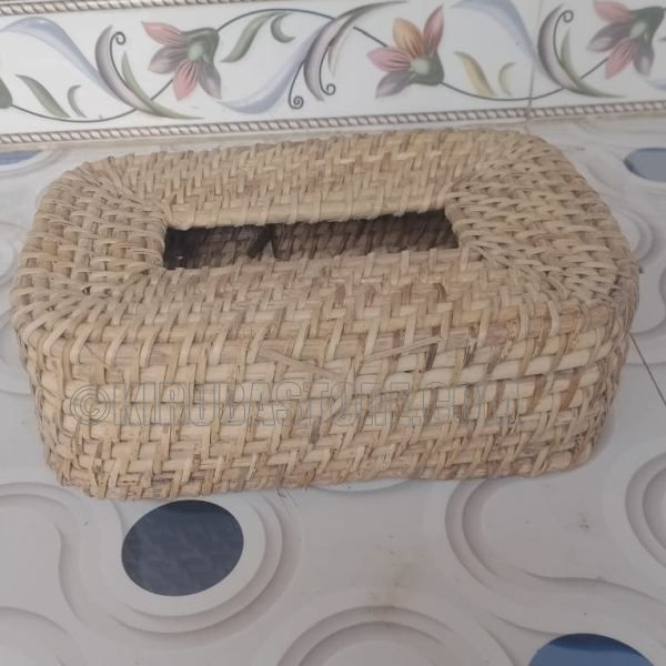 Kiruba_Store's tweet photo. Sujan Cane Tissue Box | https://t.co/V2477ISRTl | #artisanalcraftsmanship #bamboo #canetissuebox #functionalstorage #handcrafteddesign #homedecor #indooraccessory #kirubastore #naturalmaterial #rattan #stylishorganization #sujancane #tissuebox https://t.co/BLlObuQq0Q