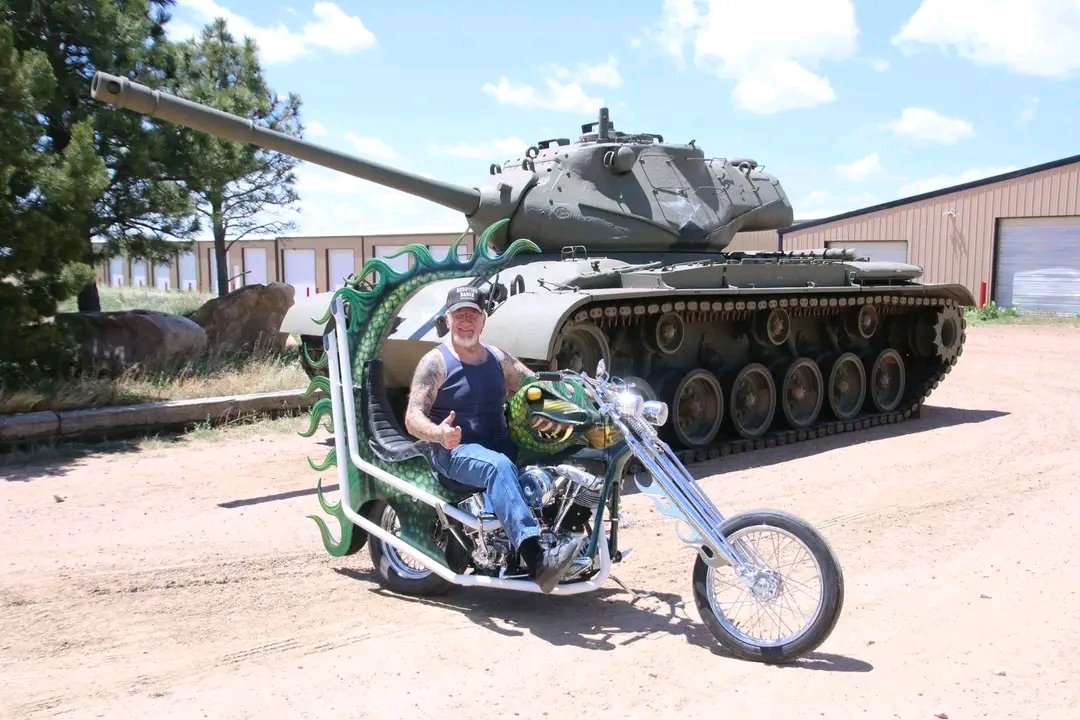 I built this Dragon bike in 1967. That year I built 2 Dragon bikes, one with the head on top of the dragon tail, and this one where the Dragon head is the gas tank. This bike I sold a couple of years back to Ted the owner of V Twin manufacturing up in Newburgh, New  York.