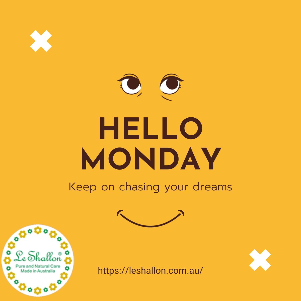 Hello Monday, Keep on chasing your dreams!

#essentialoil #naturalcare #essentialoils #motivation #mondaymotivation