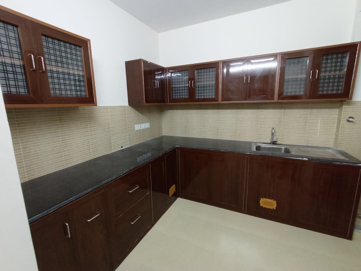 A2bInteriors's tweet image. #PVCkitchen
#ModularKitchen
#KitchenDesign
#InteriorDesign
#HomeDecor
#KitchenInspiration
#KitchenRenovation
#HomeInteriors
#KitchenGoals
#KitchenMakeove