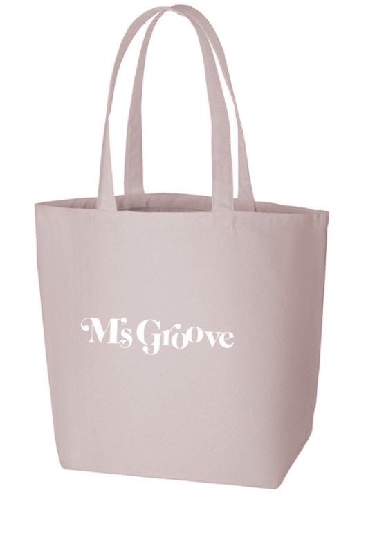MsGroove765's tweet photo. そして今週は、、！！！
FM COCOLOプレゼントウィーク🎁

今日は番組オリジナル・トートバッグ、通称「#me組 トート」
新色グレージュを抽選で3名様にプレゼント🥰

↓メッセージはこちらから✨
https://t.co/U4NWcqCdSQ…
#fmcocolo765 https://t.co/MtJkdqOvcV