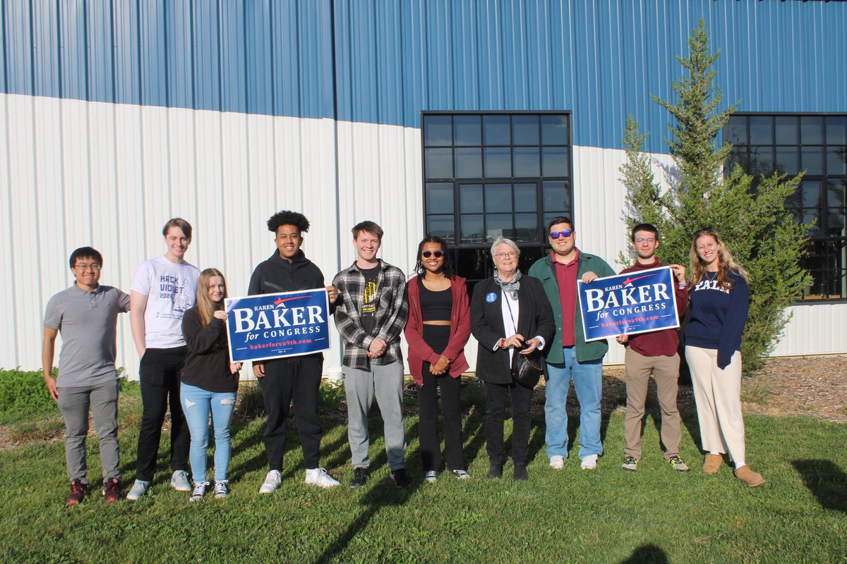 Karen Baker tweet media