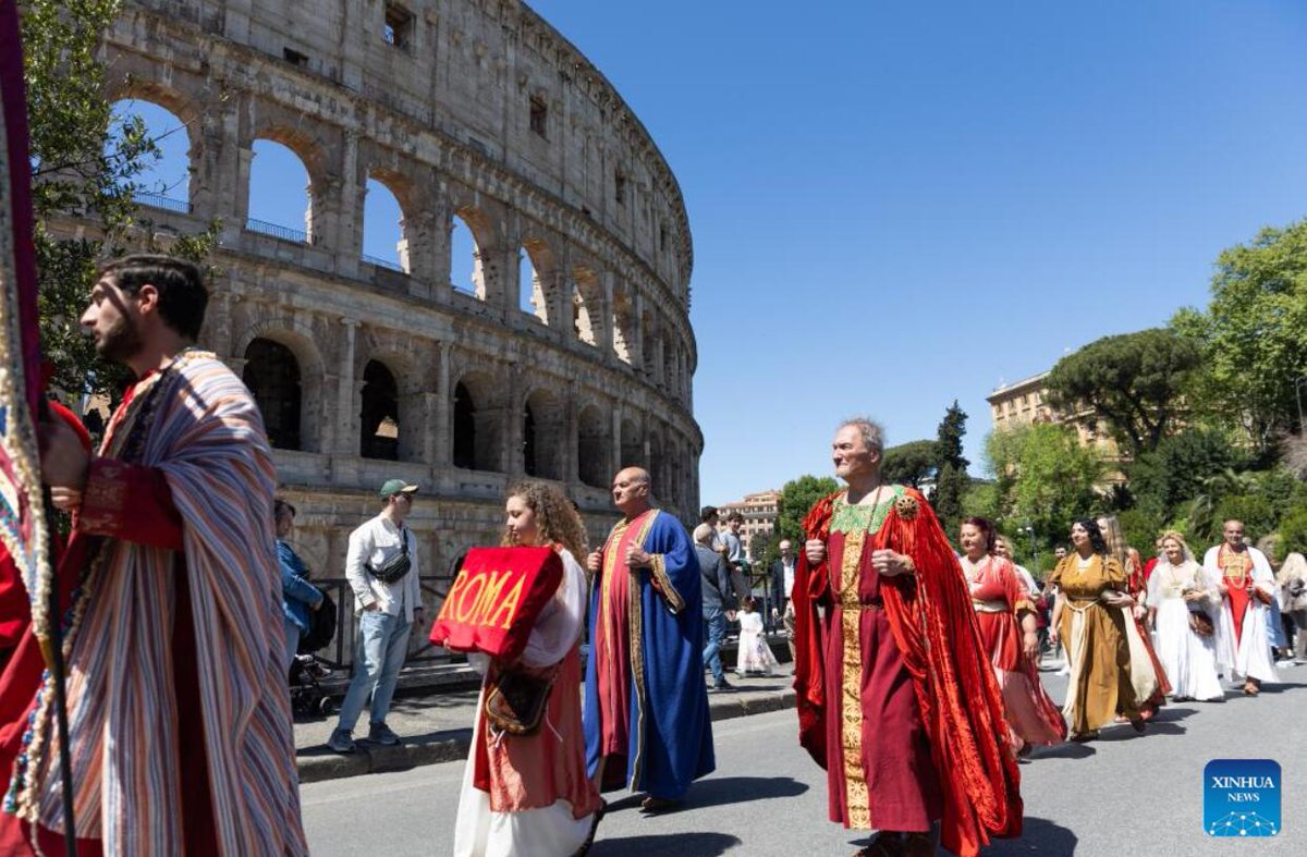 Rome celebrates 2,777th birthday with parade, events china.org.cn/photos/2024-04…