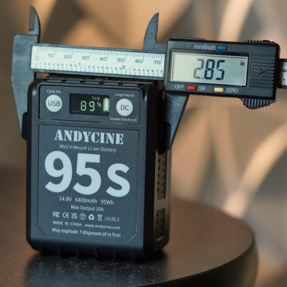 Andycinegear's tweet photo. Got this V-Mount battery.
It's definitely sturdy and offers good capacity for your lighting, camera, or mobile workflow equipment. ANDYCINE 95Wh micro V-mount battery, dual D-TAP output, USB-A USB-C output, DC output with LCD capacity indicator.
#vmountbattery #cameragear #bts https://t.co/Xep6Jlwhsp