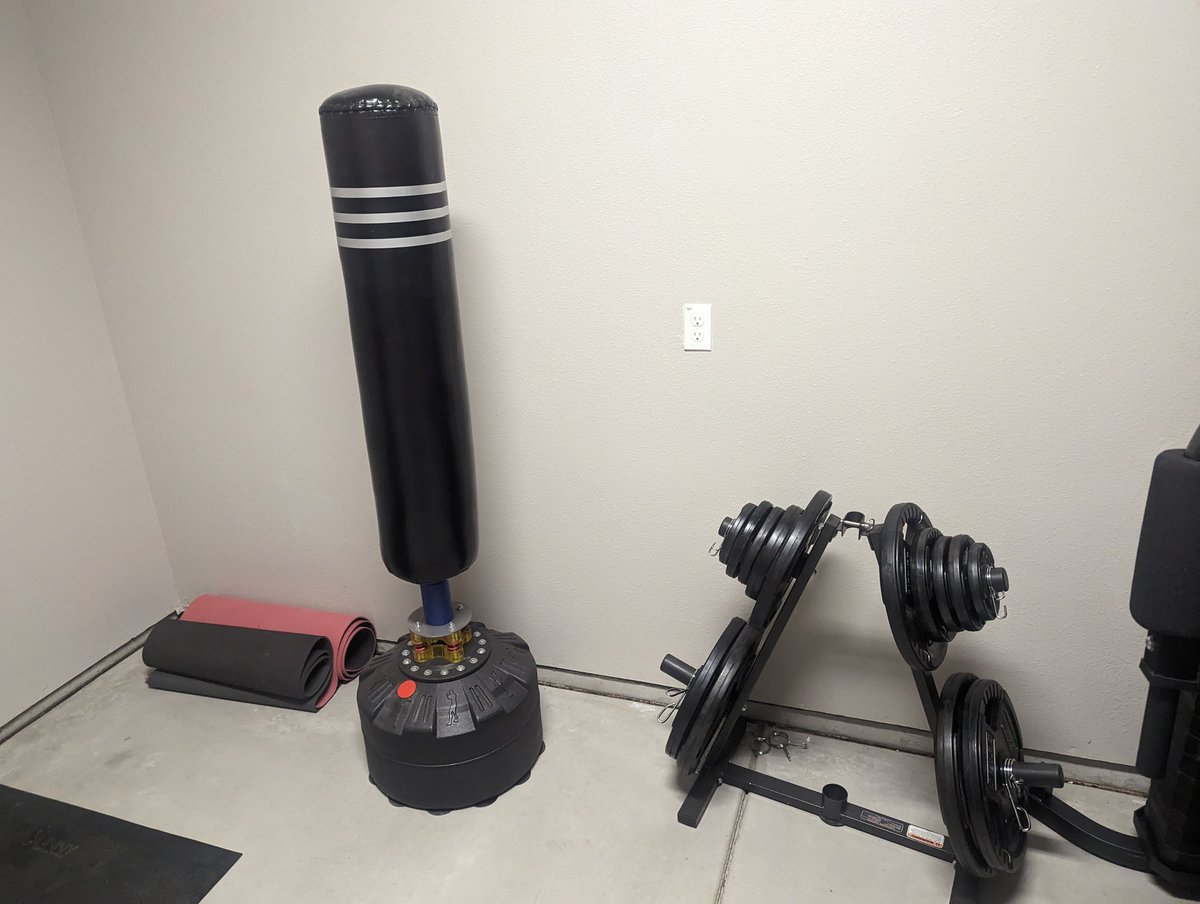 Finally finished building all of my home gym equipment. Do I know anyone that could create a workout plan for me? I'm happy to pay. A recurring monthly personal trainer fee was too much, but I'm down for a one time payment to someone to help me wrap my head around it all.