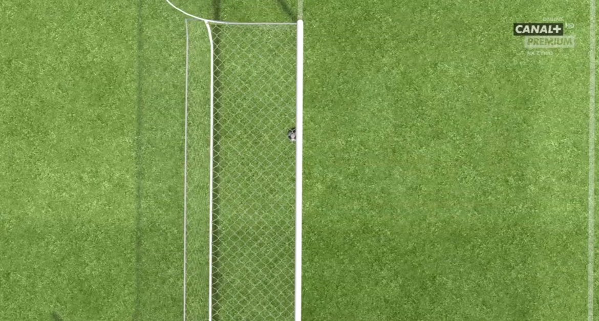 hEchicEro tweet media