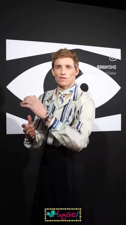 MCDV2's tweet photo. More photos from opening night of Cabaret!!
@kitkatclubnyc #openingnight with #talentedcast
#gaylerankin #cabaretnyc #EddieRedmayne
source https://t.co/yJ0fdVqi2z https://t.co/V6IkABItYI