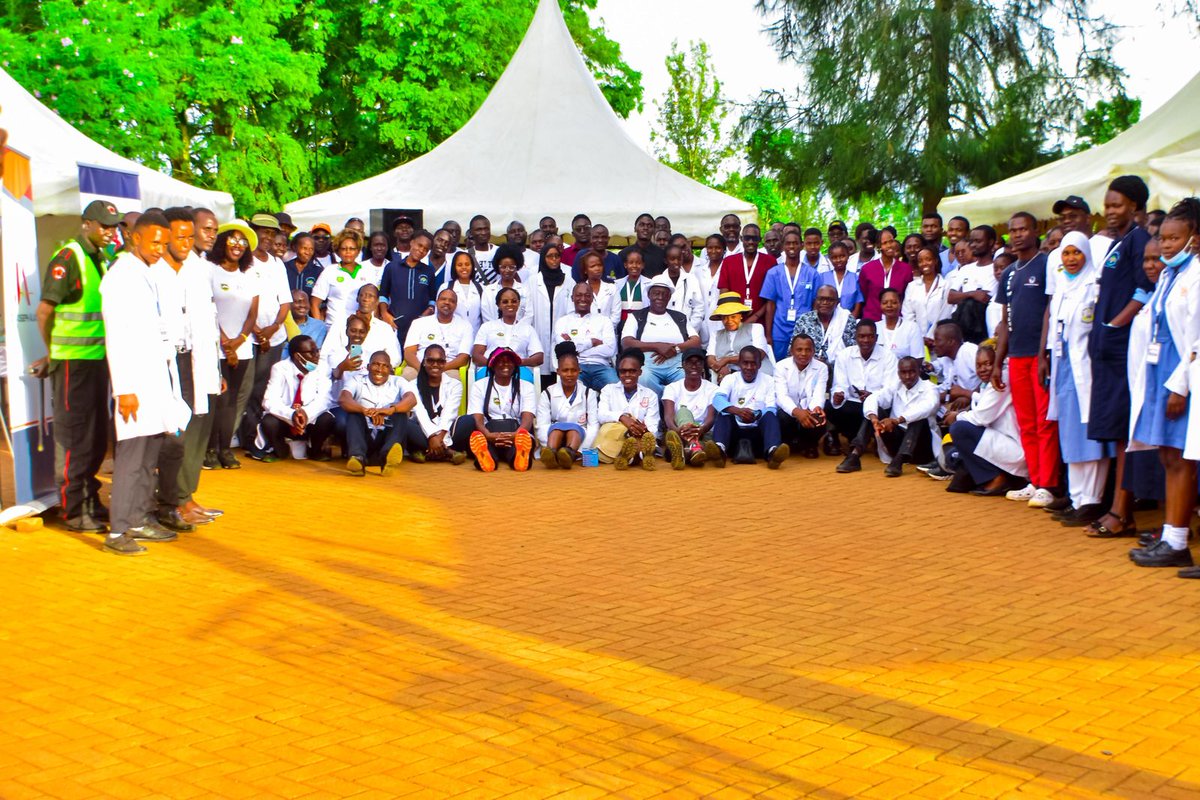 SagamHospital's tweet photo. Yesterday we held a very successful free Medical Camp in Sawagongo High School in honor of Dr Joseph Aluoch. The Camp was sponsored by KMA and supported by several partners including Eliud Owalo Foundation, Glenmark, KMET, Rotary, among many other partners. Close to 1000 patients https://t.co/wSGH63zhkD