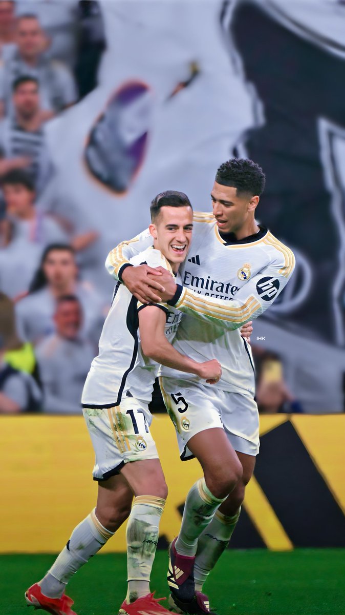 ihkwallpapers's tweet photo. #wallpapers
└📂 #Superclasico
└📂 Real Madrid 🤍
𝐓𝐞𝐥𝐞𝐠𝐫𝐚𝐦: https://t.co/xB0Qg1Ltpl
#RealMadridBarcelona #RealMadrid #bellingham #vinicius #vasques #LaLiga https://t.co/SSQOKMy9cp