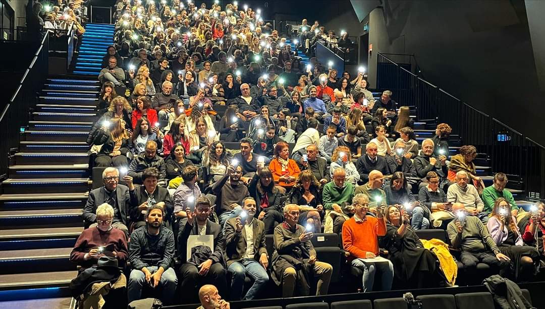 DAY 5 #CortiDaSogni ✨️  

Le premiazioni della serata finale della 25ma edizione. Grazie a chi ci ha sostenuto e al nostro meraviglioso pubblico 🤩

#shortfilms #shortfilmfestival #circolosogni #ravenna #paologalassi #cinevalley #ravennatourism