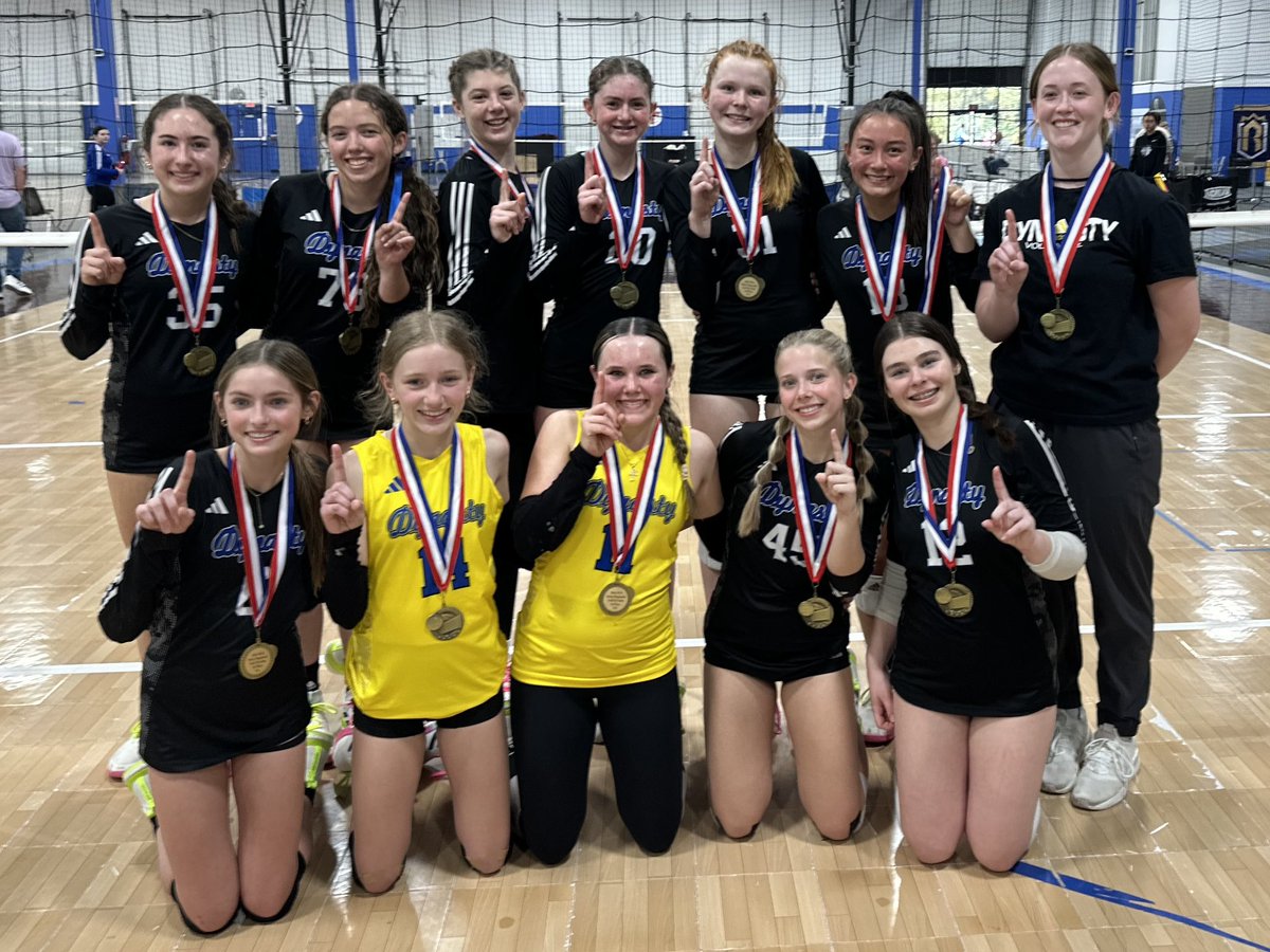 🔥HOA REGIONAL CHAMPIONS🔥 Shout out to the father-daughter coaching team of Tom and Victoria Yedo for winning HOA Regionals with their two teams! 12 Blue won regionals and punched their ticket to USAV Nationals in Dallas. 14 Adidas won the HOA 14 Select Regional Tournament.