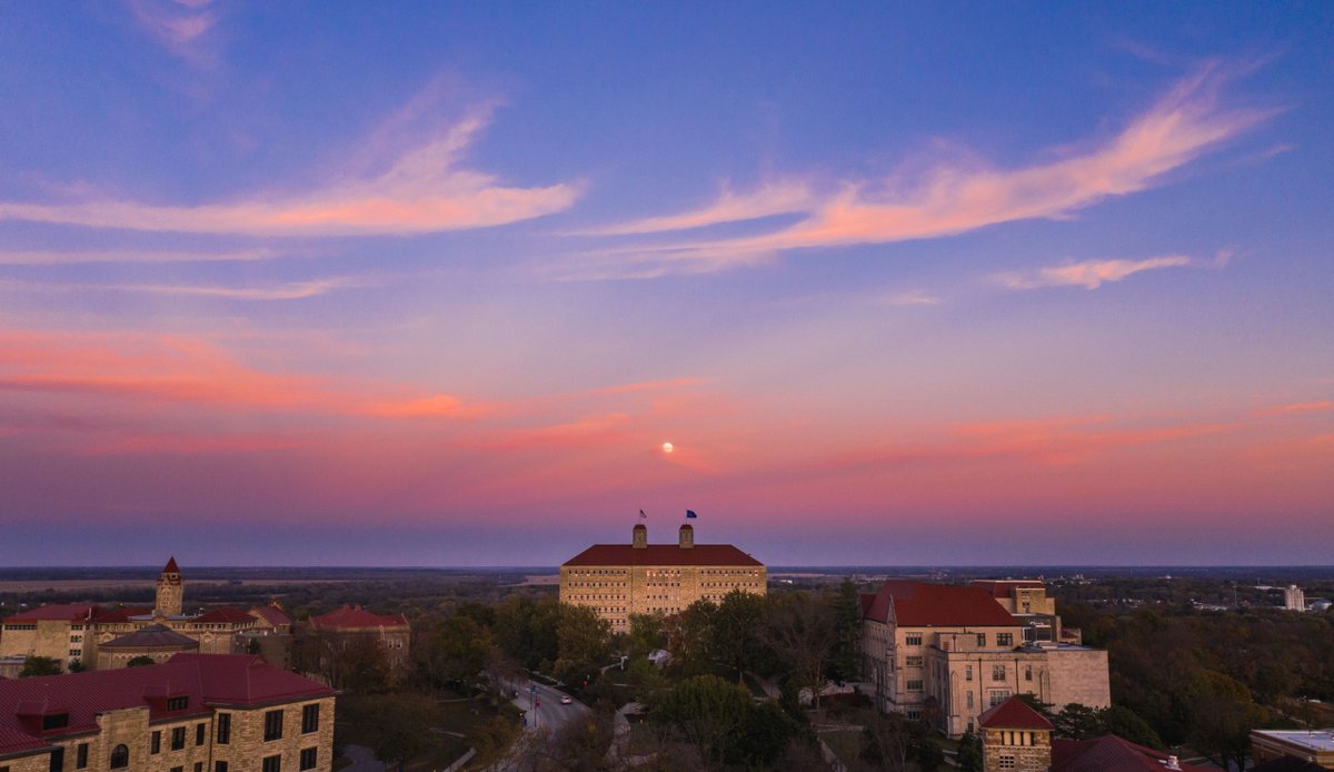 Sending peaceful vibes during the hectic weeks before finals. Enjoy your last couple of weeks on the Hill, Jayhawks! 💙 🌅  #KUCollege #HeartofKU