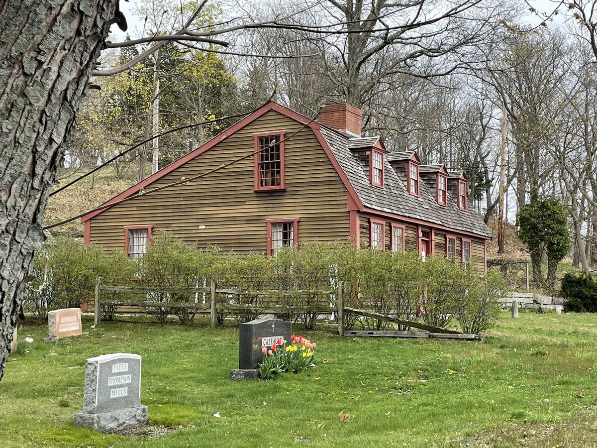 The #AbigailAdamsBirthplace in #Weymouth, MA opened for the season today! One of our interpreters spent a delightful afternoon learning more about the house, and absorbing the atmosphere in which the extraordinary correspondence between #JohnAdams and #AbigailAdams began.