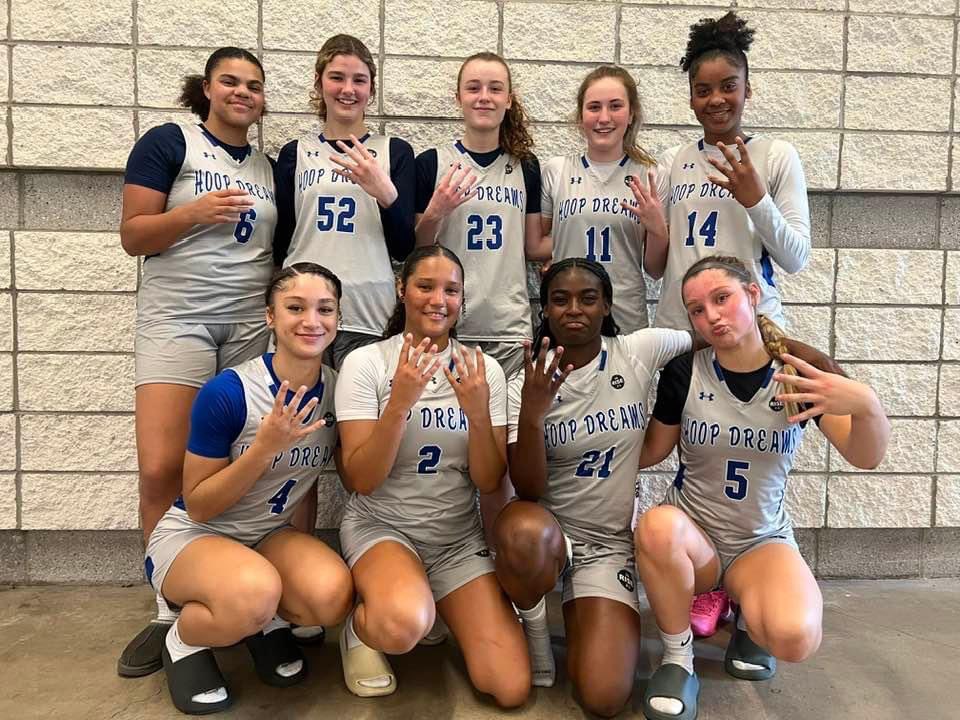 11th Grade UA Rise finish the weekend 5-0.
1st place in Pool A and 7th Overall <a href="/SelectEventsBB/">Select Events Basketball</a> <a href="/RiseCircuit/">UA Rise Circuit</a> 
Session 1. 
Great Job Ladies. 
Thanks to all the college coaches who came to watch our games.