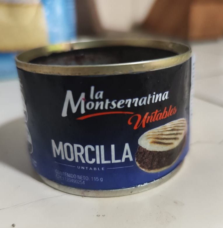 Descubrí esto hoy, resulta que me encanta la #morcilla y decido probarla en esta súper práctica presentación untable... Divinaaa. Bien hecho sres. <a href="/lamontserratina/">La Montserratina</a> 👏🏻👏🏻👍🏻👍🏻 sólo falta una versión "picante" 🌶️😉. Ahora sere cliente regular con este producto 🤗