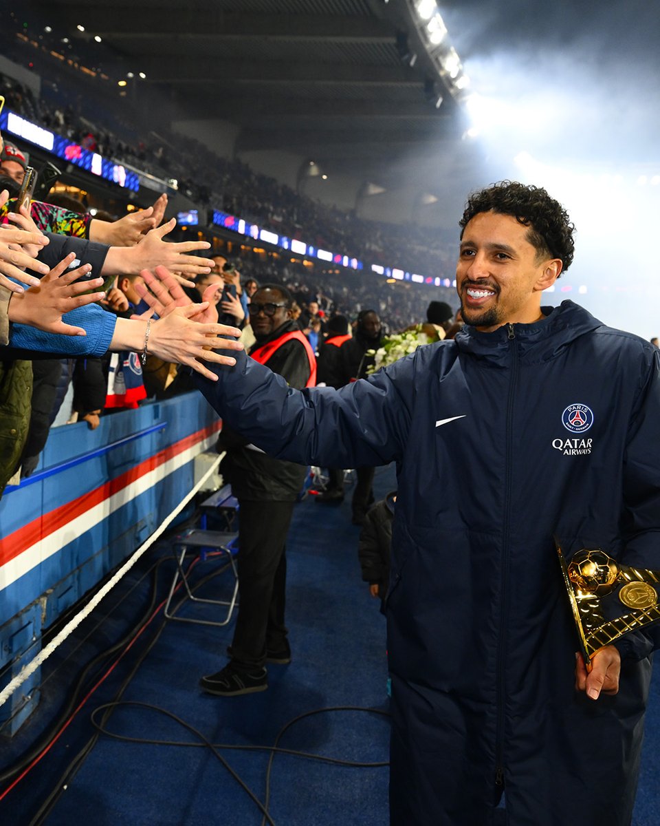 PSG_inside tweet picture