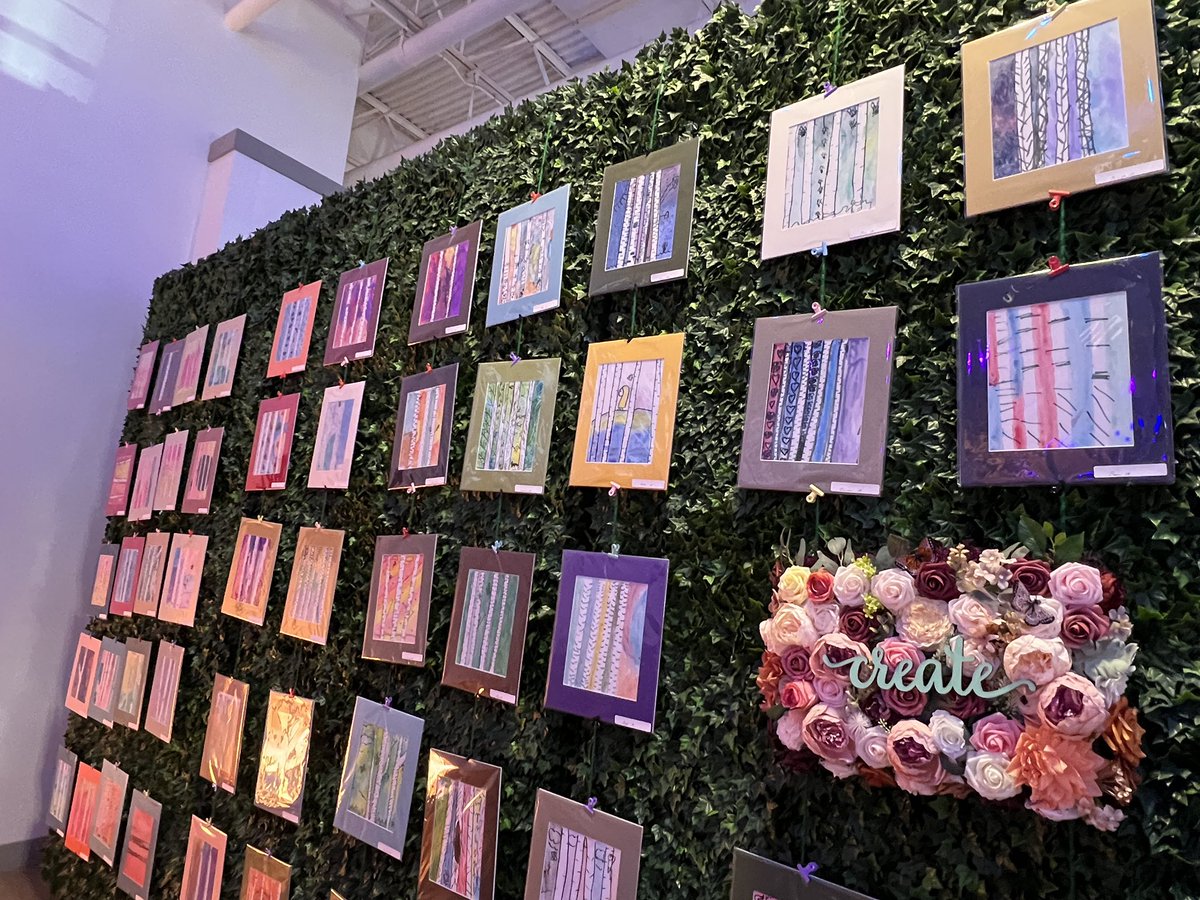 DISDBiomed's tweet photo. "🌸 The Spring Fling auction is in full swing, and we're having a blast! Laughter, good vibes, and spirited bidding fill the air as our school community celebrates together. It's moments like these that make our bonds stronger. Let's keep the fun going! #SpringFling @DrGplus1 https://t.co/h084wwPfMB