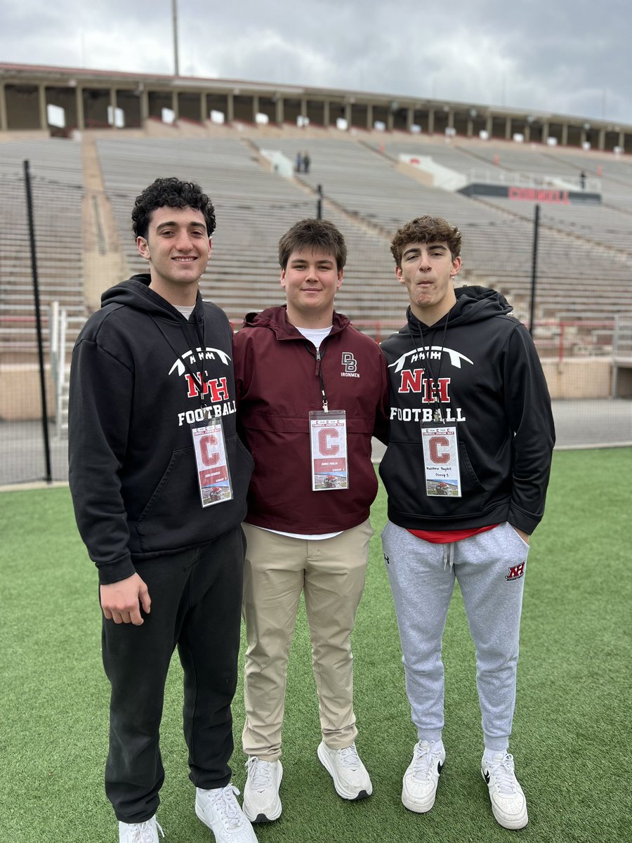 Thank you Cornell for a great Junior day. It was awesome to see how things are done here.
<a href="/Coach_Hatcher20/">Mike Hatcher</a> <a href="/DanSwanstrom/">Dan Swanstrom</a> @coachcord
<a href="/nhfootball15/">HighlandsFootball</a>