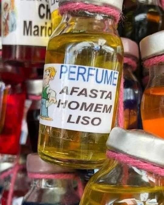 rolealeatorio's tweet image. repelente