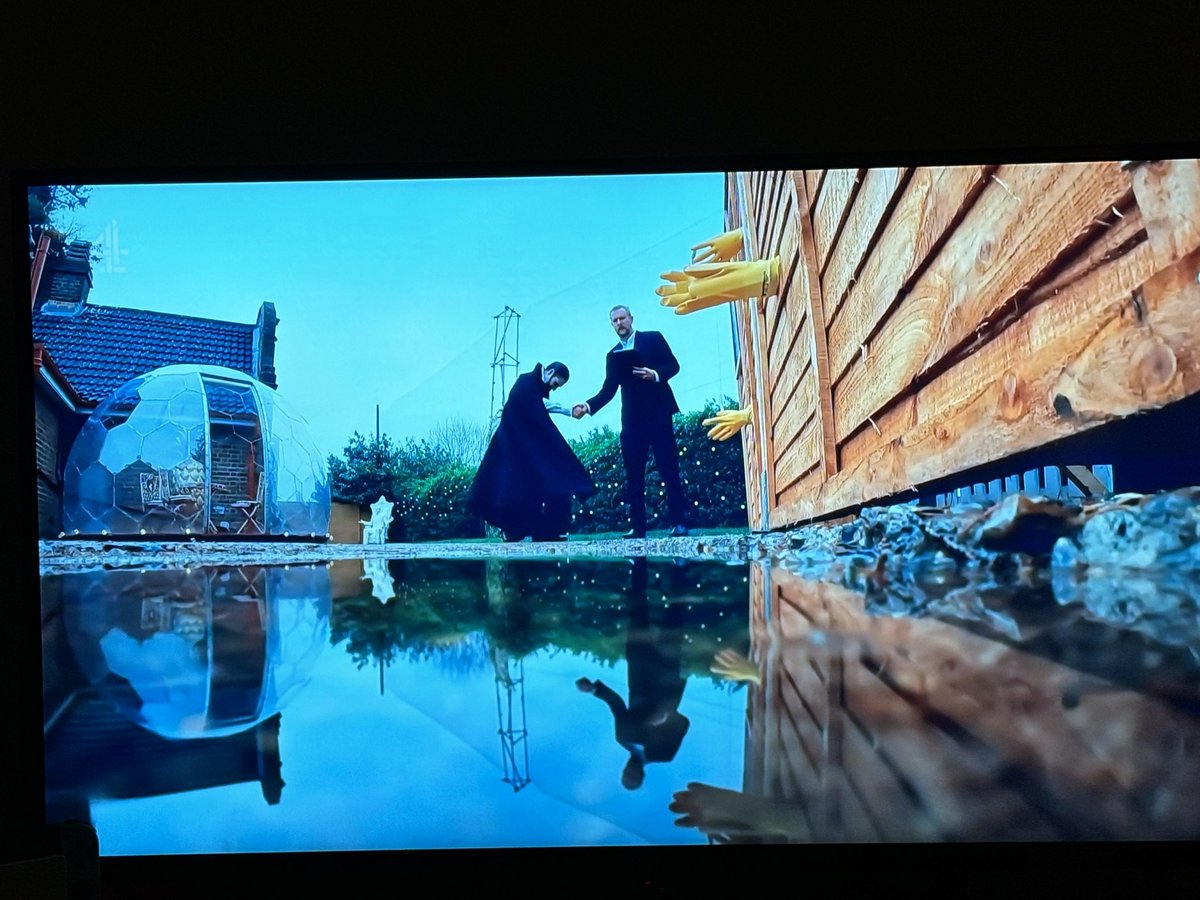 Duke_aardvark's tweet photo. Just when you thought @taskmaster couldn’t be anymore brilliant - Nick
Mohammed is dressed as a vampire in this season so they have digitally removed his reflection https://t.co/q7yMEAz5o1