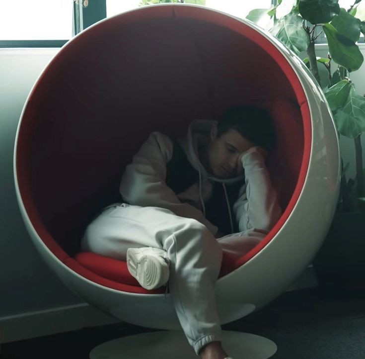 Vize haftasına bir girişim vardı, bir de onun bana girişi. Bu kadar.