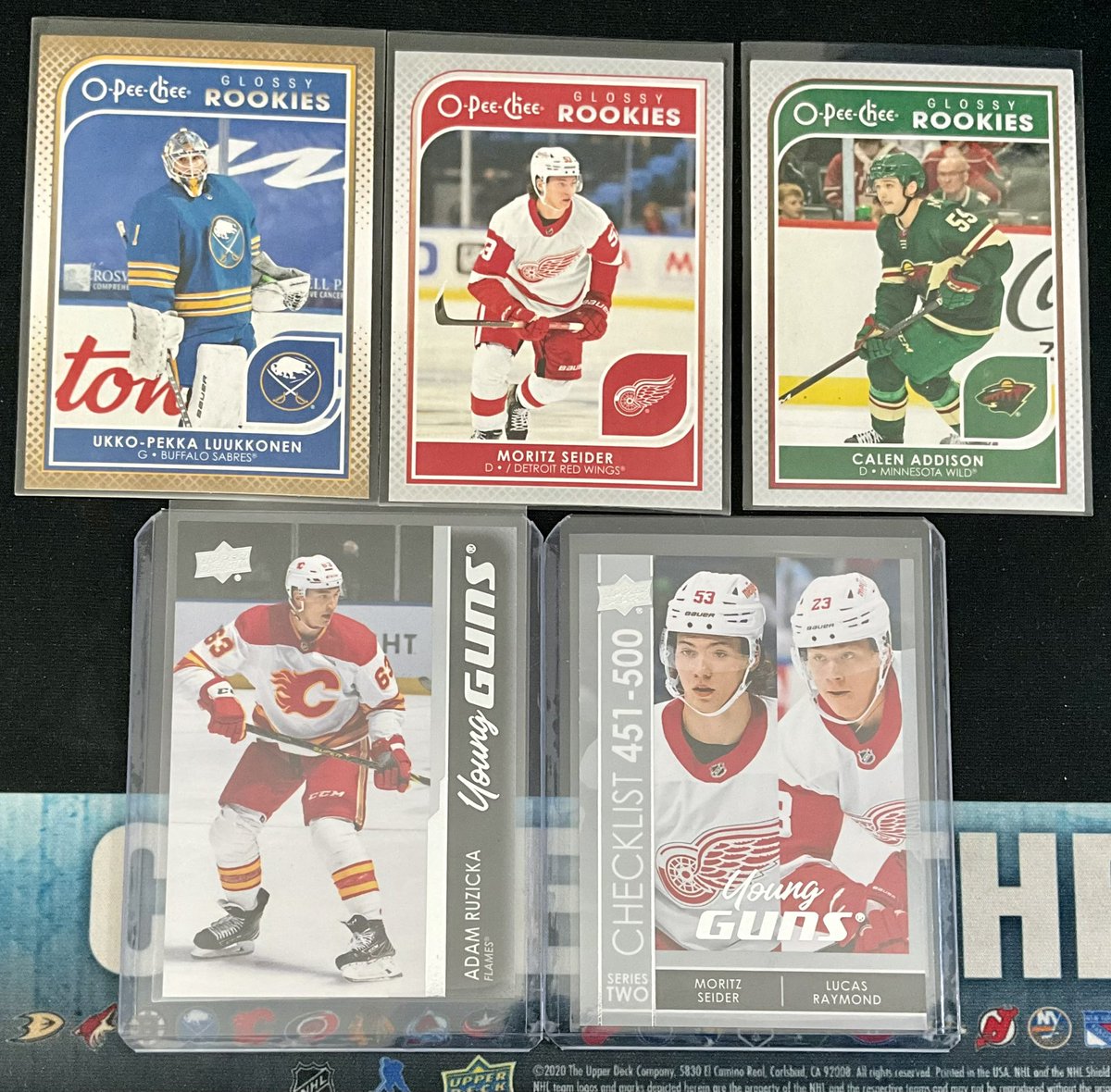 supermikeio's tweet photo. Got a little itchy and decided to open some @UpperDeckHockey Series 2 …. 2021-22 Series 2 rough tin but a fun rip as always #1packaday #everyoneknowstherules https://t.co/upiZxBYzie