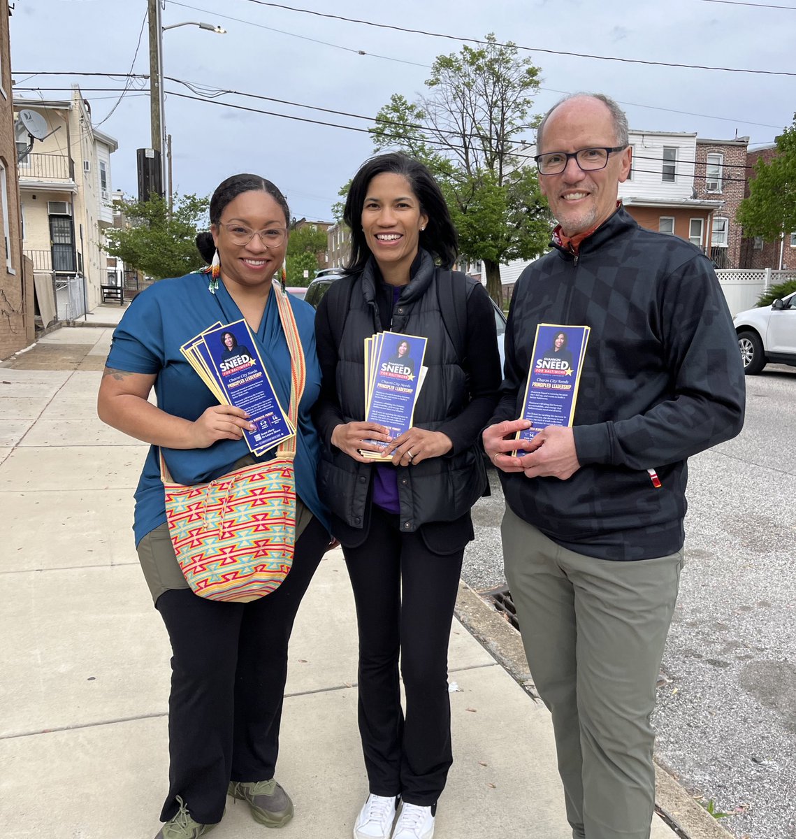 seannaronsays's tweet photo. Another Sunday, another growing team out for @ShannonSneed4MD, led by Maryland’s own @TomPerez.
Just a couple of get stuff done Democrats. #NeedforSneed. https://t.co/w0mlxOgPhT