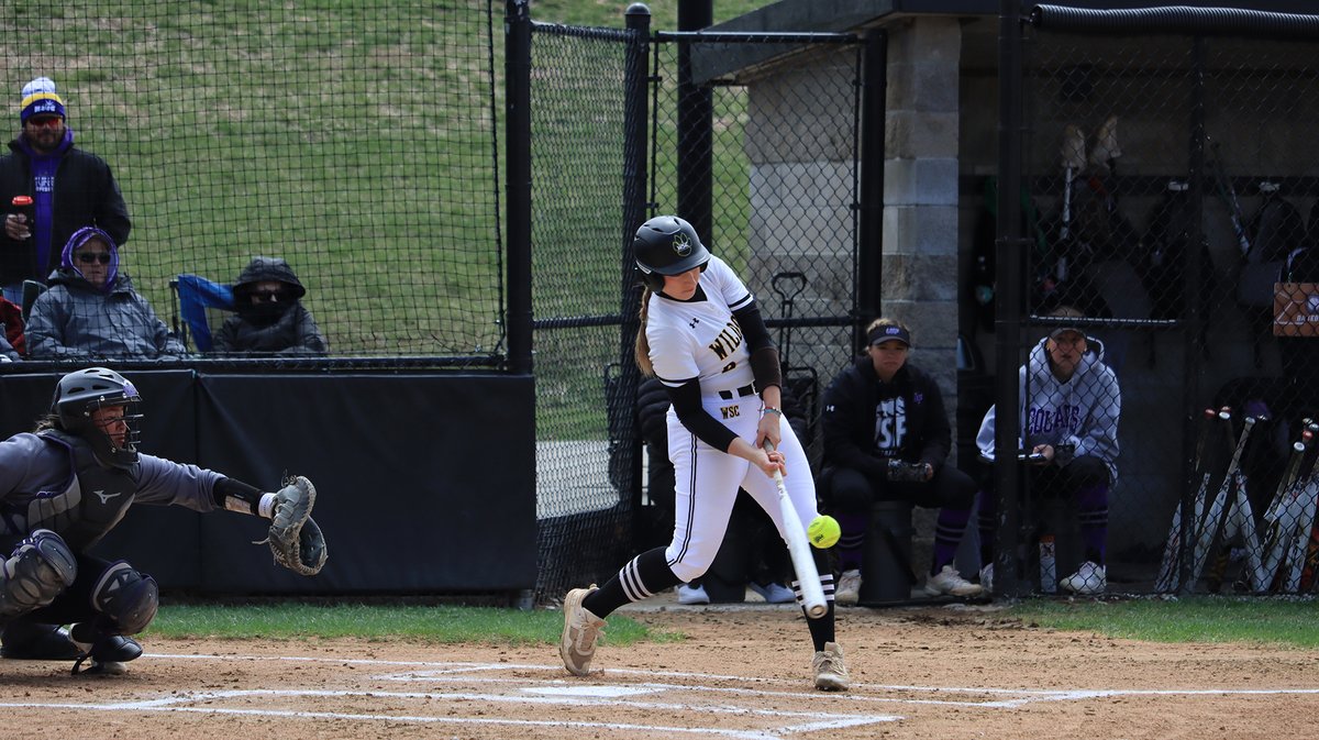 .@WSCWildcatSB scores big 5-2 win at Minnesota State to split with Mavericks. #NSICSB #PlayforthePaw wscwildcats.com/news/2024/4/21…