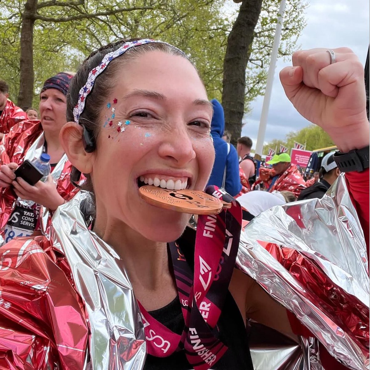 The redemption race of my dreams!!! London Marathon, thank you! You have my entire heart! 6 days and two marathons later, we got our BQ and second best marathon ever! 3:37:05 LFG!