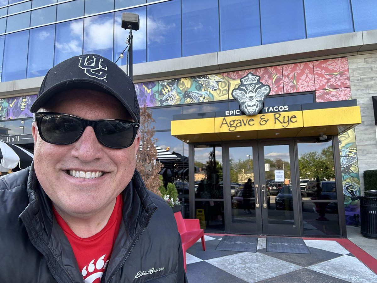 Gregory Hoodin tweet media