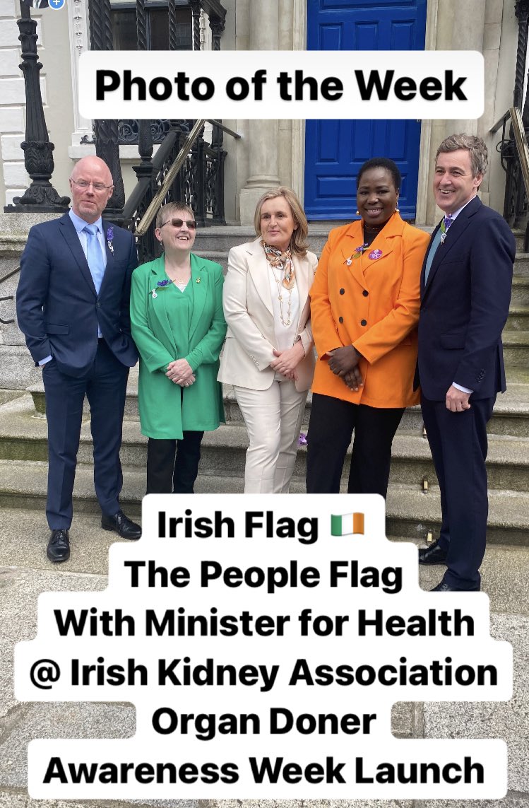 Irish Flag 🇮🇪 The People Flag With Minister for Health @ Irish Kidney Association Organ Doner Awareness Week Launch