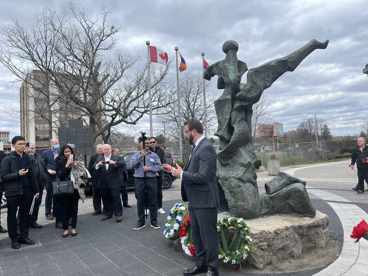 shelleylaskin's tweet photo. My honour commemorating the 109th anniversary of the #ArmenianGenocide with the Armenian Community and so many others this afternoon. Please read the ANCC message here https://t.co/Q8Eg3wF5eR #EducateAgainstHate https://t.co/1fnd3dT4RX