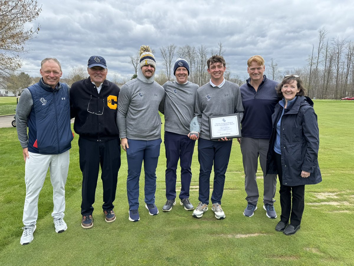 jcusports's tweet photo. Earlier today, Matt Canning ‘95 presented the 2024 Roman-Canning Award for Student Athlete Community Service to Zach Brinks!

Zach was surprised with his award before today’s @JCUMGolf tournament! A well-deserved honor for a service leader, especially through Carroll Ballers 💛💙 https://t.co/ZOVtqYj1P1