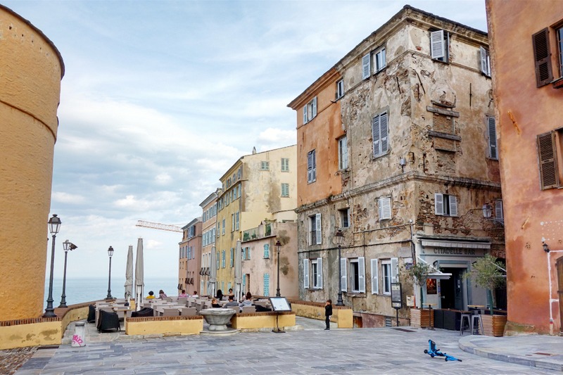 Bastia a son charme.