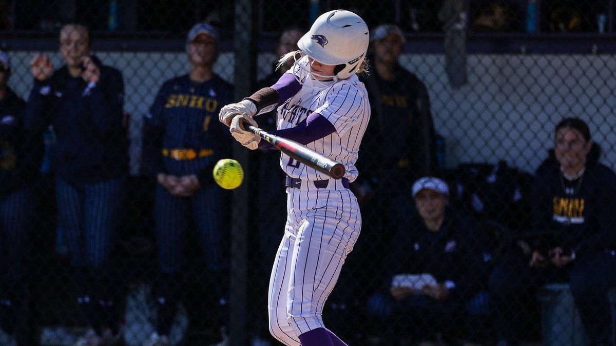 Softball Splits Twinbill at Bentley, Secures 3-2 Win in Nightcap with Late Rally

📖 smcathletics.com/news/2024/4/21…

#smcpks #smcvt #NE10EMBRACE