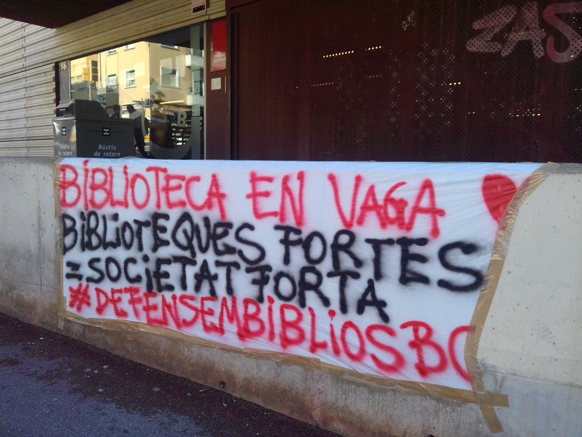 📢BIBLIOTEQUES EN LLUITA‼️

Les biblioteques són una eina clau de transformació social. Si valores i estimes la cultura, surt a lluitar-la!

#vagabiblioteques
#DefensemBibliosBcn
#SantJordiBCN #DiàlegsSantJordi
#PregódelaLectura