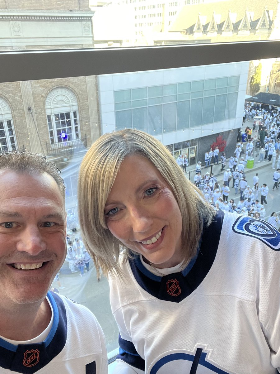 JoeDaleySports's tweet image. Almost time Jets fans !!!!  #GoJetGo