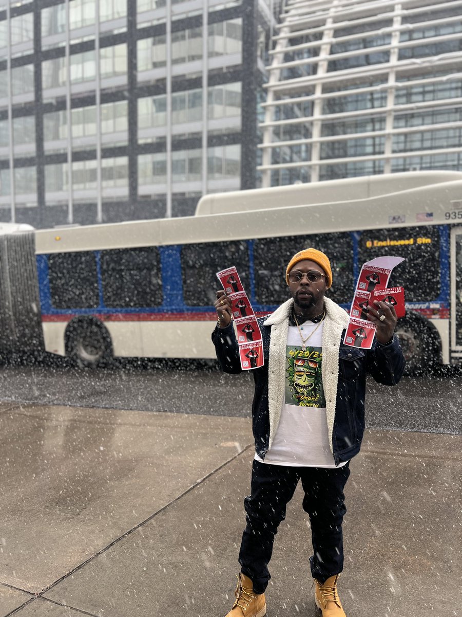 IAmReady4WAR's tweet image. In Denver with #digitalstickers and #digitalscancards .. #420