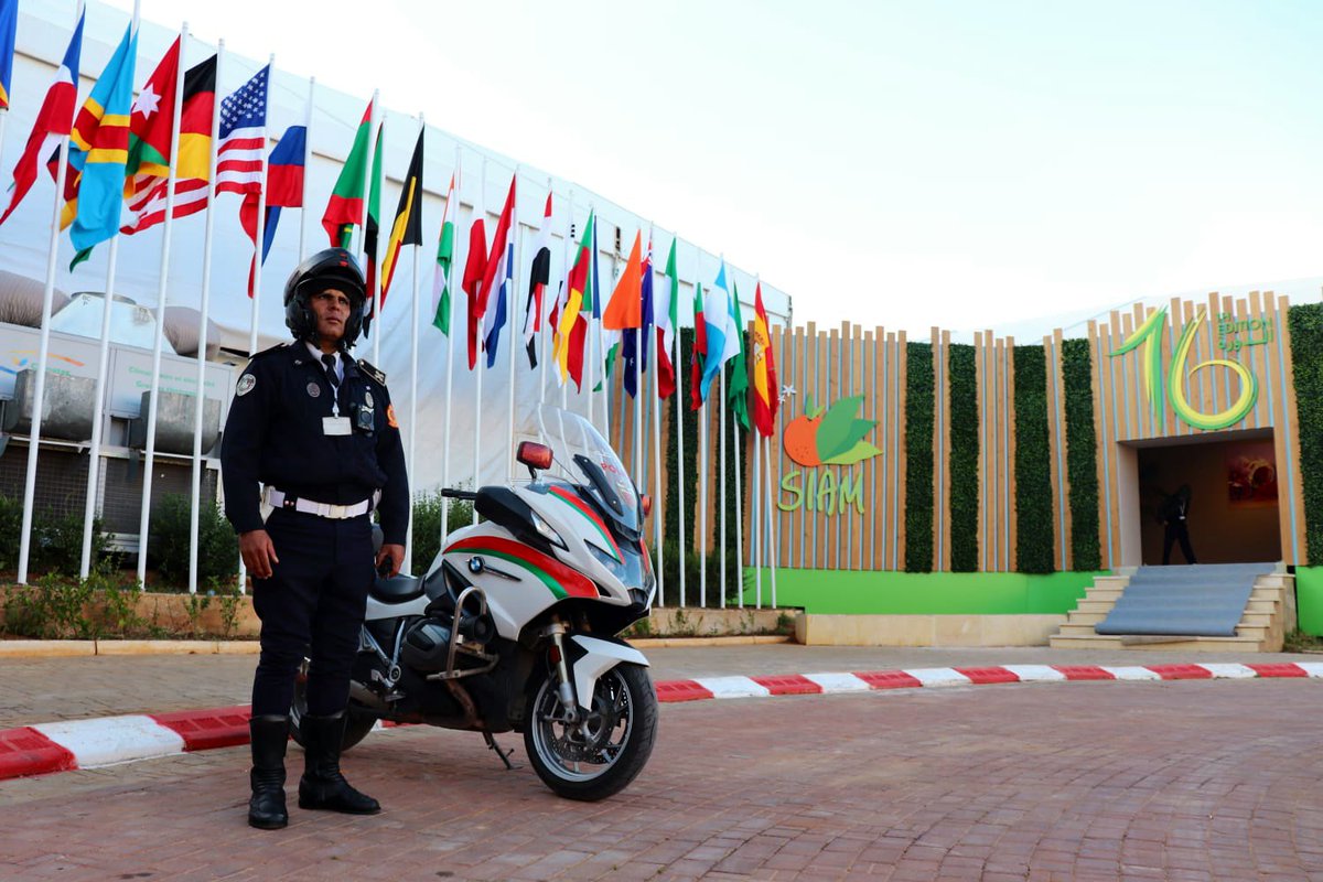 DGSN_MAROC's tweet photo. #تأمين_التظاهرات_الكبرى
جانب من الترتيبات الأمنية المكثفة استعدادا لمواكبة احتضان مدينة مكناس للملتقى الدولي للفلاحة. https://t.co/vw3jwofuNb