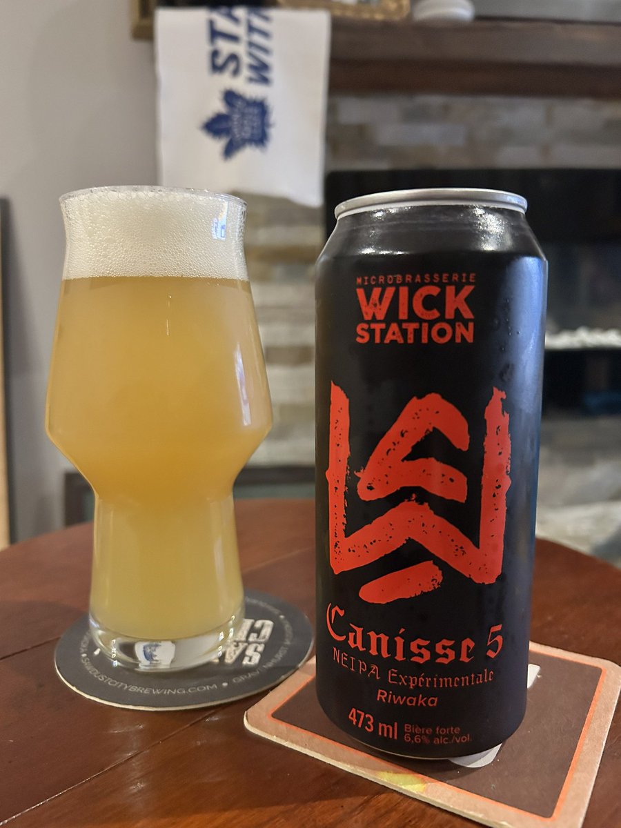 This is a nice NEIPA from Microbrasserie Wick Station. Canisse #5 with Riwaka hops. No bitterness at all. It’s nice and juicy.
