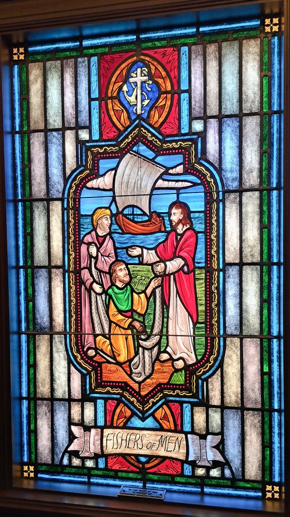 Fishers of men
#stainedglassSunday #stainedglass #fishing