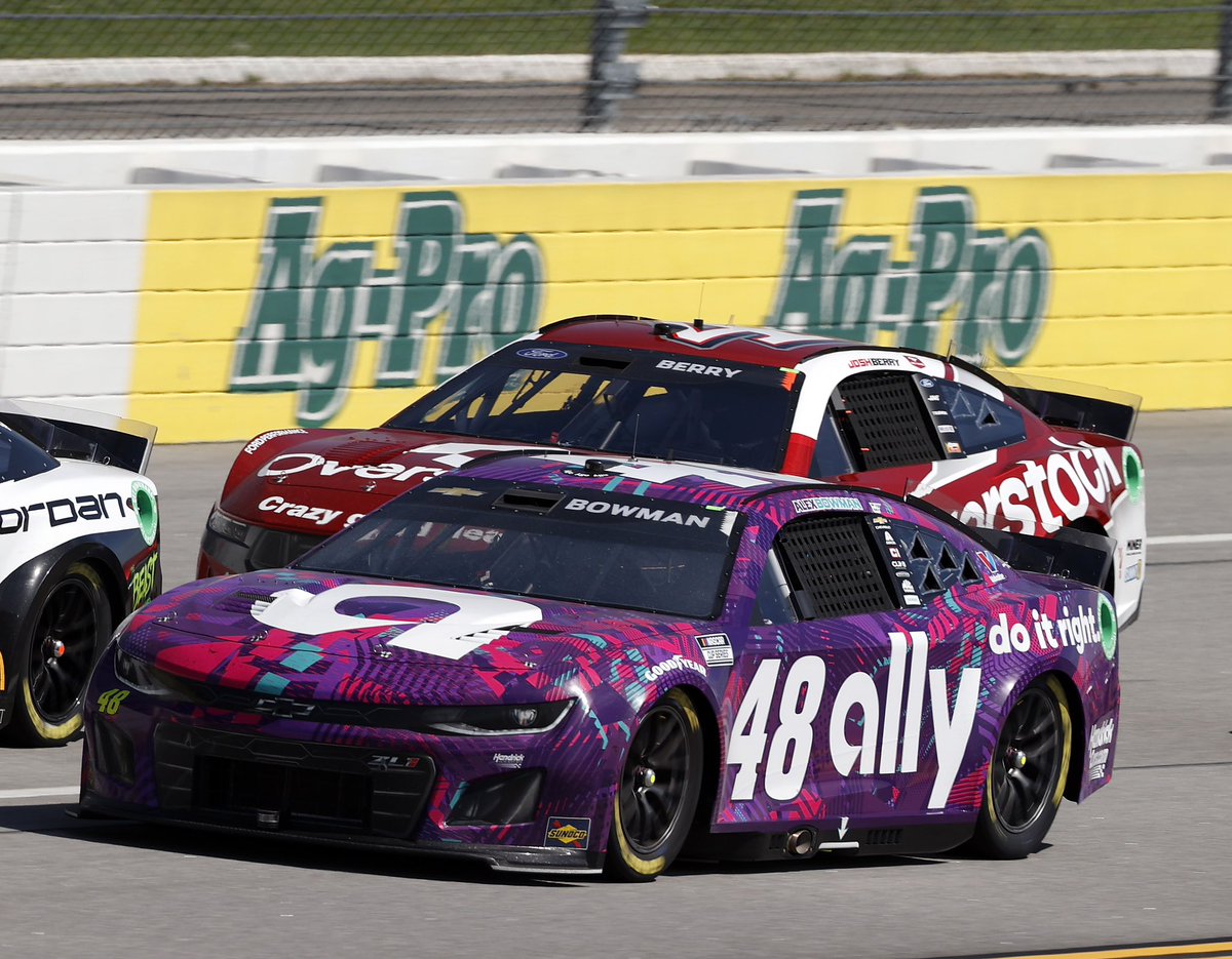.@Alex_Bowman and the #Ally48 team end the day @TALLADEGA in fifth unofficially.