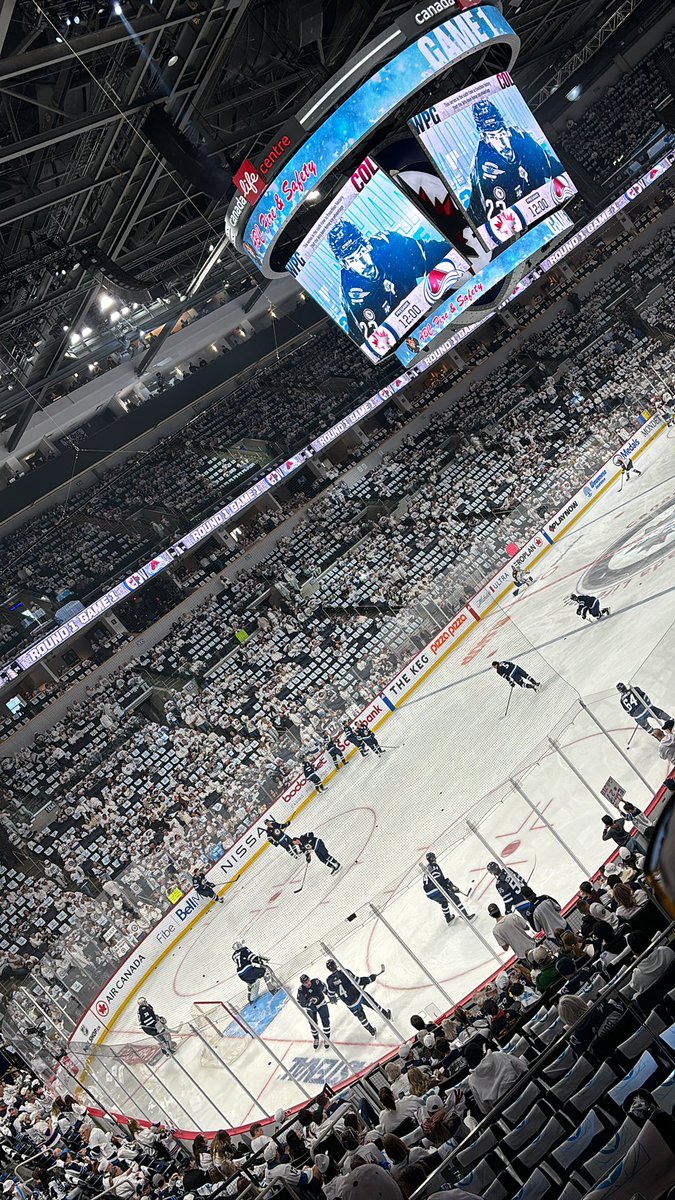ColleenEYWG's tweet photo. Go Jets go https://t.co/HRdxE6EU9K